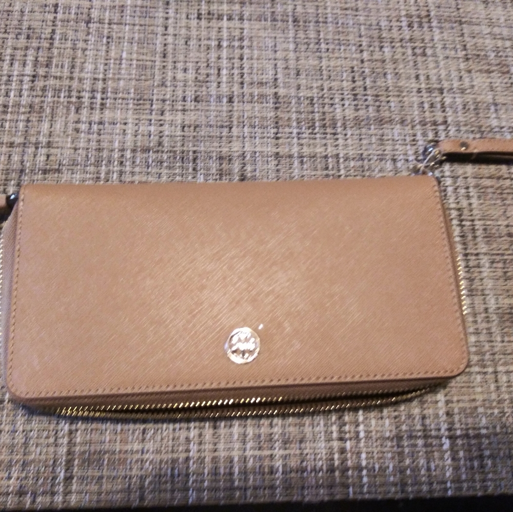 Tory Burch large Continental wallet